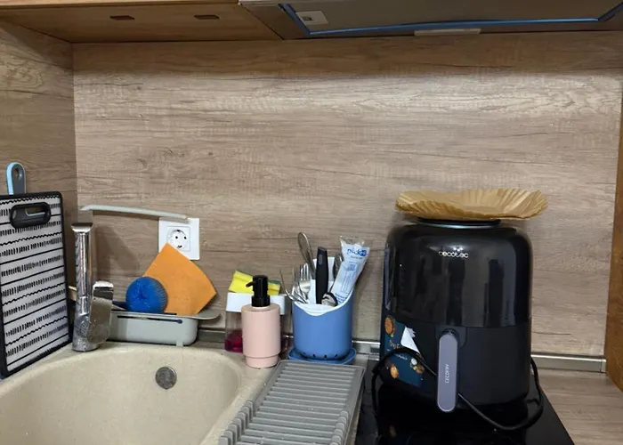 студио-джени * בורגאס