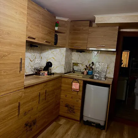 студио-джени Apartament Burgas City